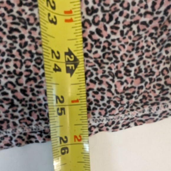 Cuddl Duds Pink Cheetah Print Pajama Top Women's Large Comfy Long Sleeve - Picture 5 of 12